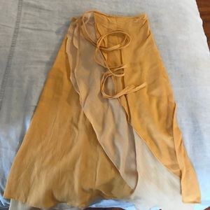 Two tone yellow wrap skirt.